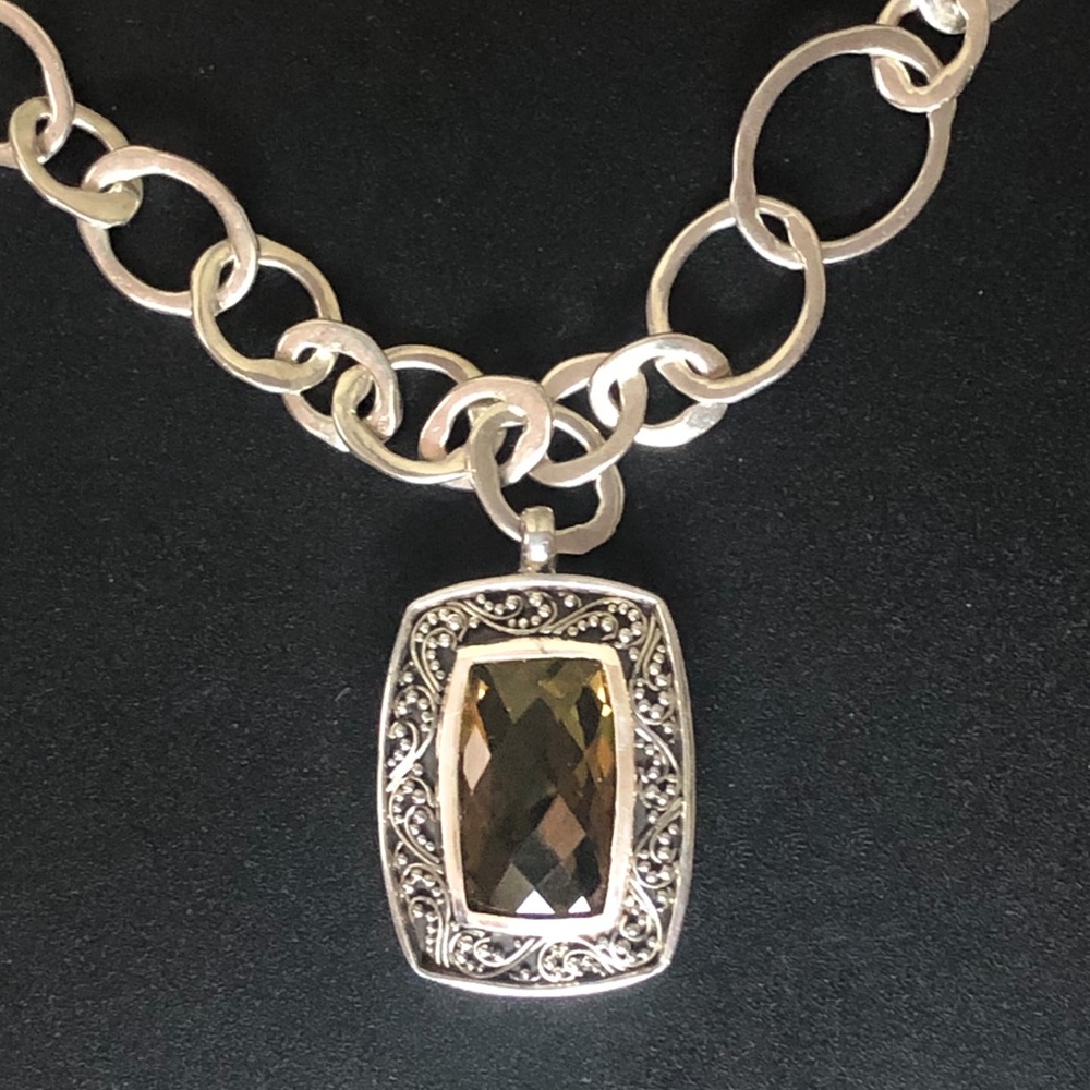 LOIS HILL Smokey Topaz Sterling Silver Hammered Open Link Toggle Necklace NWOT